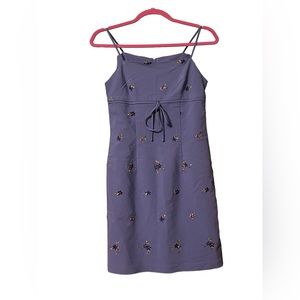 Light Purple Sleeveless Dress with Embroidered floral design Women’s